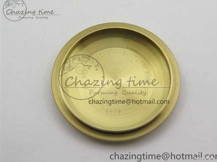 1218 Day-Date 40mm 228239 BP New Dial Version 904 YG Silver Stick Markers Dial on YG President Bracelet A Sophisticated 2807